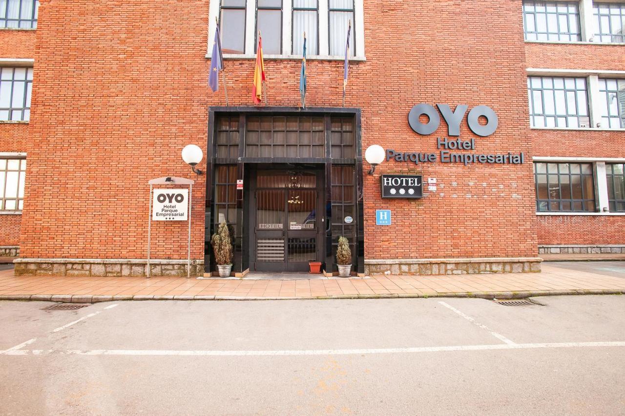 Oyo Hotel Parque Empresarial Avilés Eksteriør billede