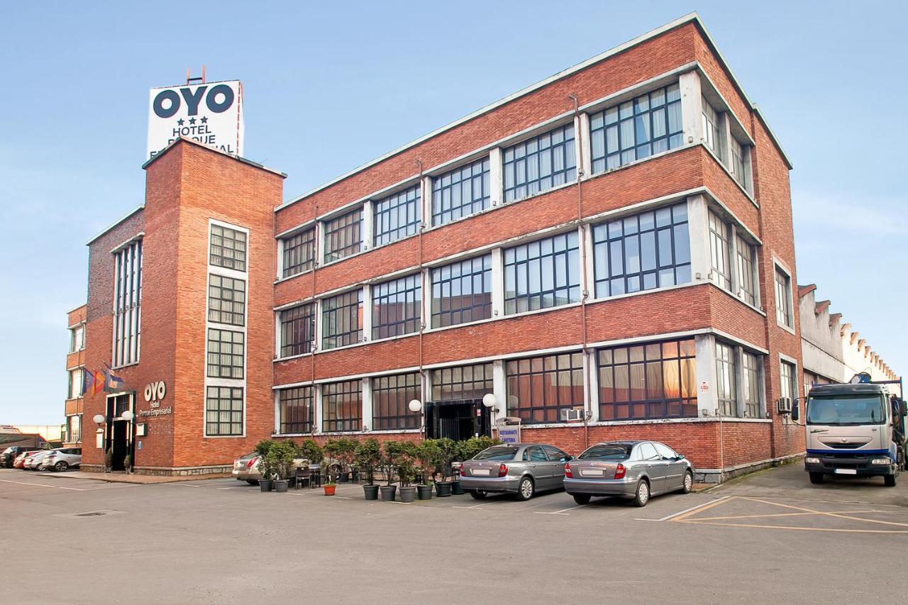 Oyo Hotel Parque Empresarial Avilés Eksteriør billede