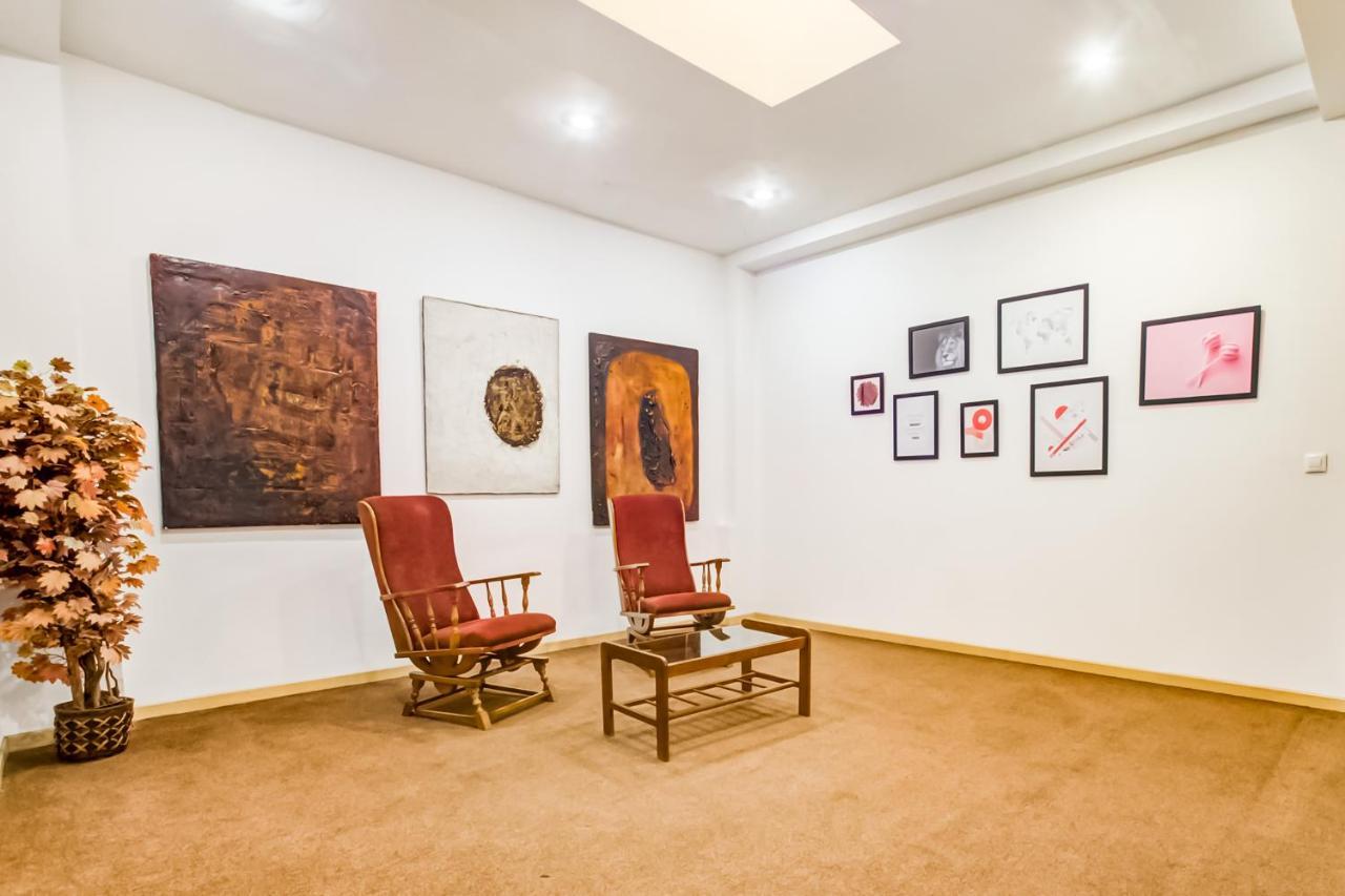 Oyo Hotel Parque Empresarial Avilés Eksteriør billede