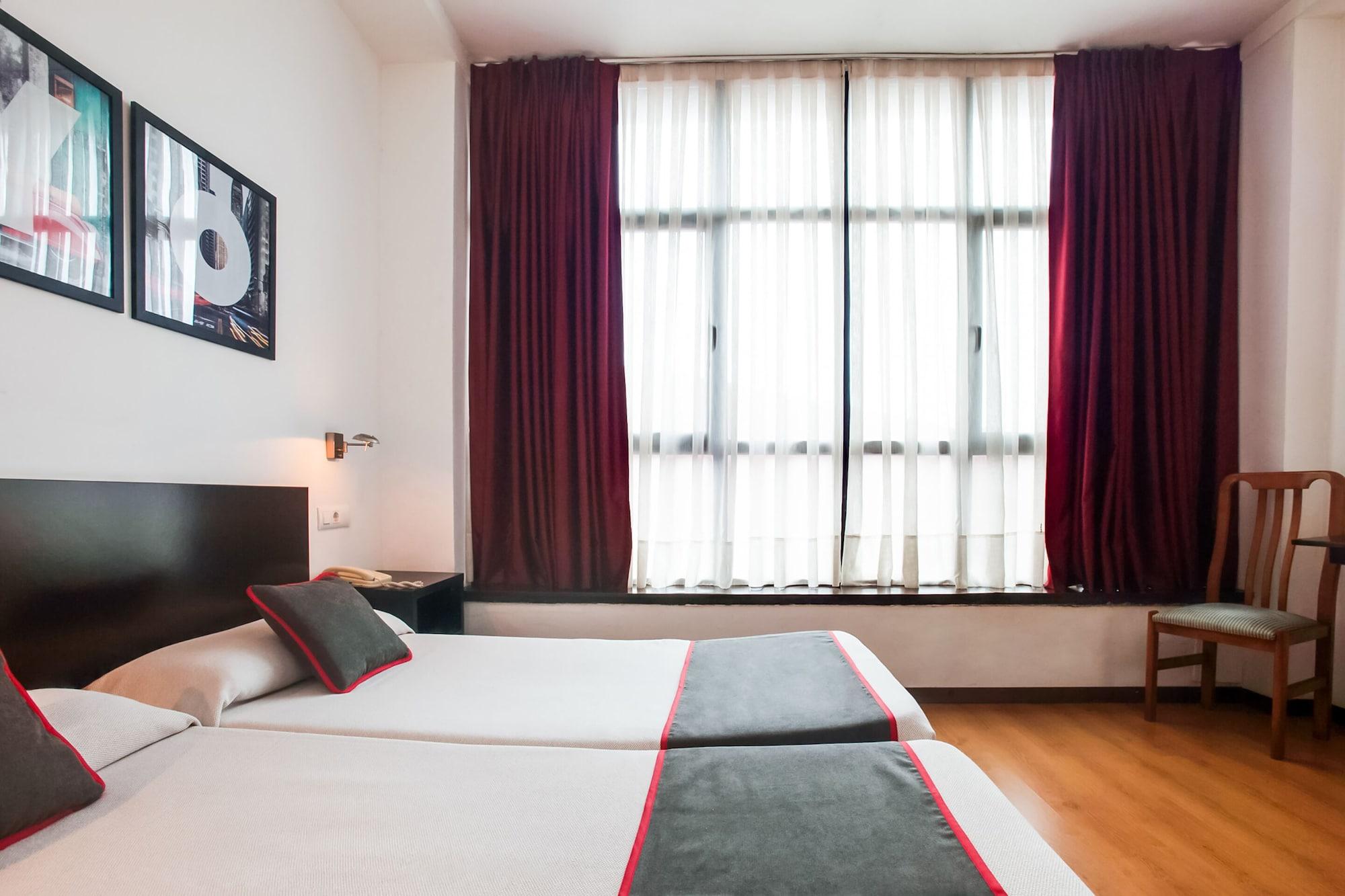 Oyo Hotel Parque Empresarial Avilés Eksteriør billede