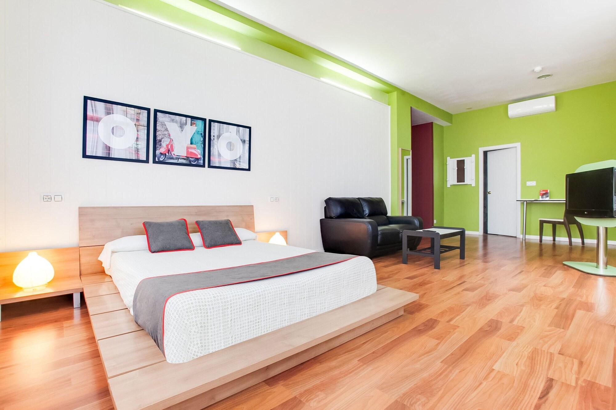 Oyo Hotel Parque Empresarial Avilés Eksteriør billede