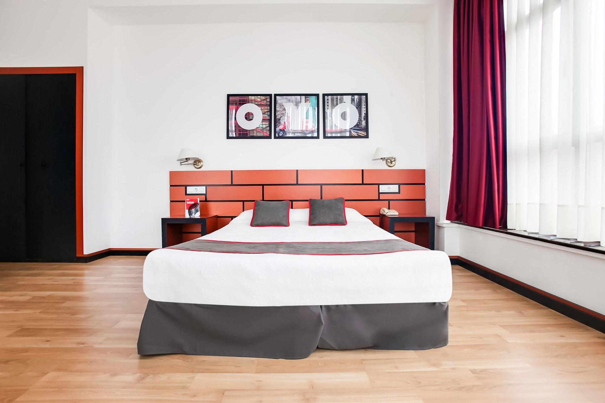 Oyo Hotel Parque Empresarial Avilés Eksteriør billede