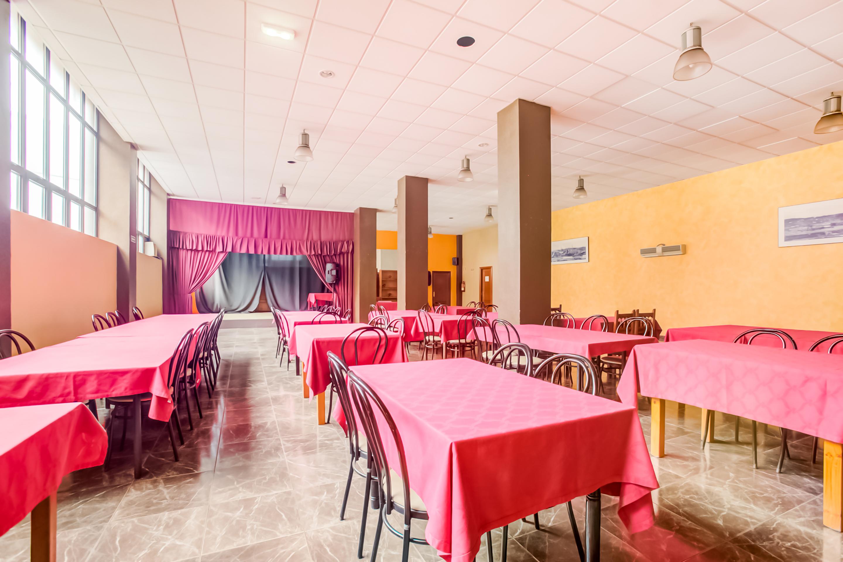 Oyo Hotel Parque Empresarial Avilés Eksteriør billede