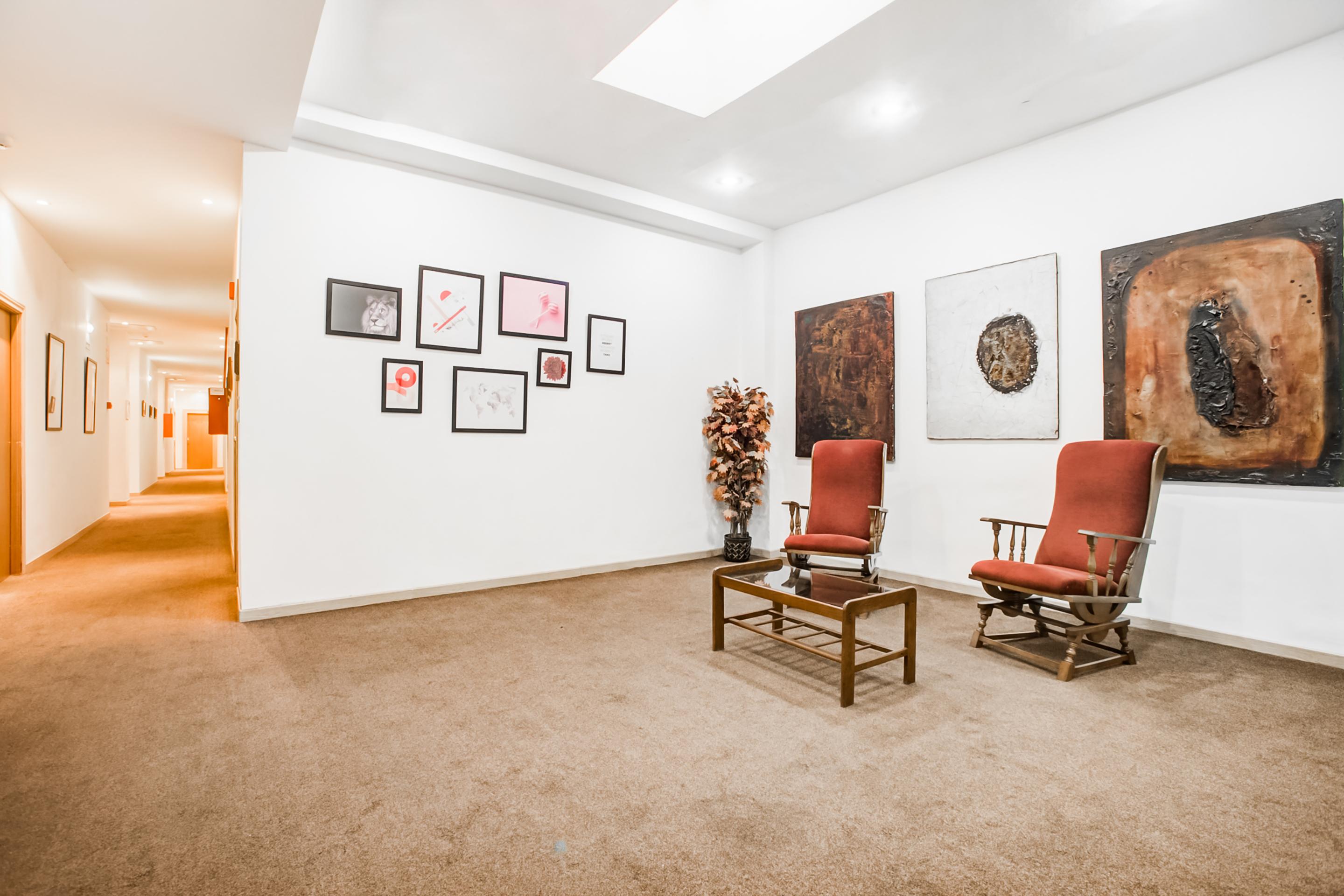 Oyo Hotel Parque Empresarial Avilés Eksteriør billede