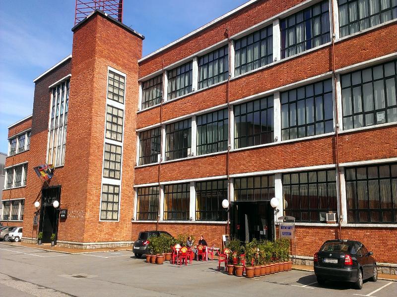 Oyo Hotel Parque Empresarial Avilés Eksteriør billede
