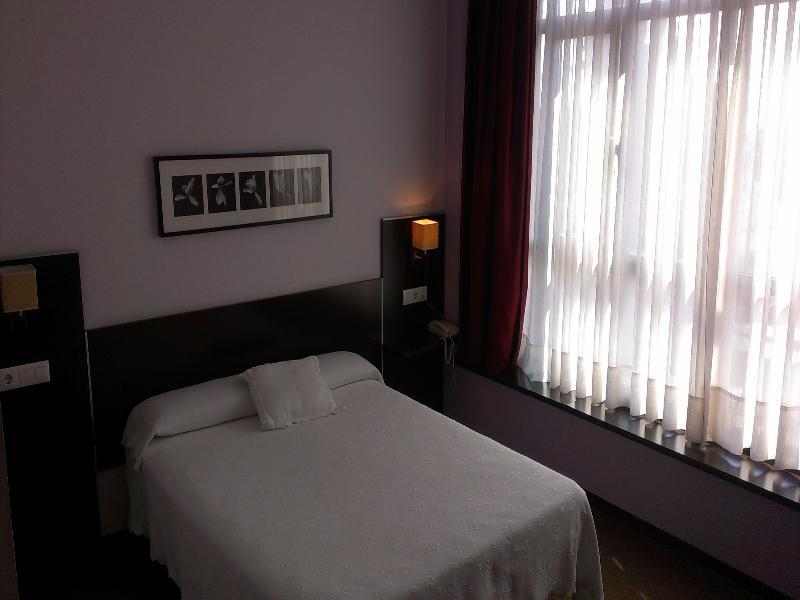 Oyo Hotel Parque Empresarial Avilés Eksteriør billede